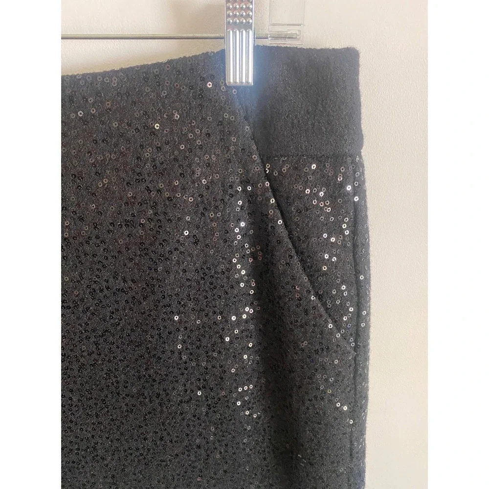 LOFT black sequin